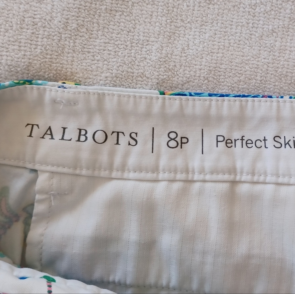 TALBOTS Paisley Perfect Skimmer Capri Pants, size 8p - Picture 13 of 15